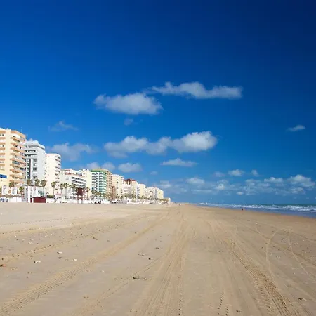 Plaza Fuente - Playa Victoria Apartment Cadiz